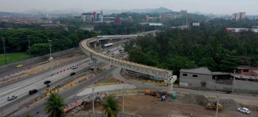 Obras do viaduto Via Portuária causam interdição parcial nesta quinta