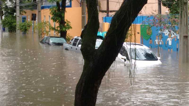 Frente fria pode levar fortes chuvas para São Gonçalo